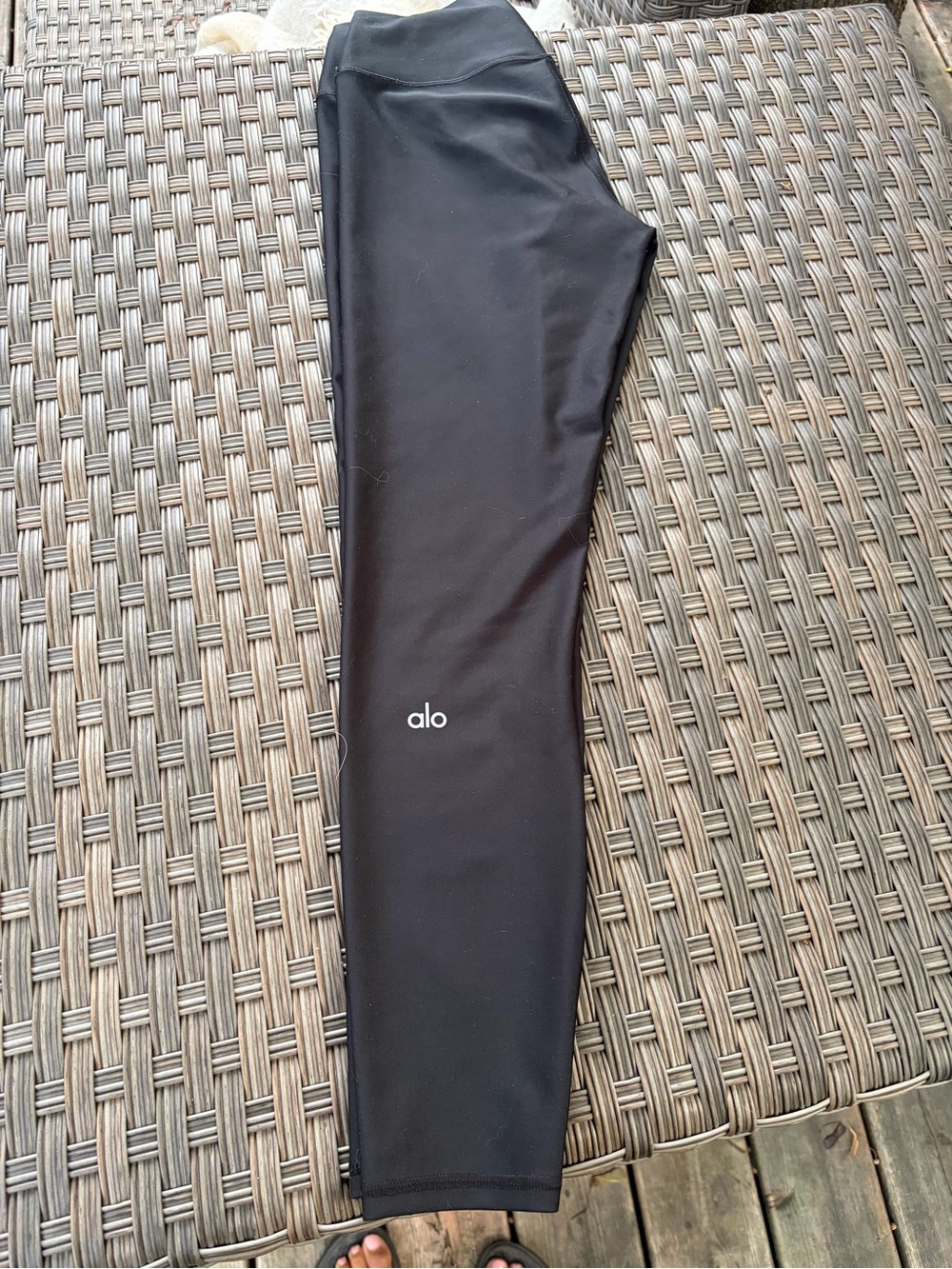 Airlift alo yoga